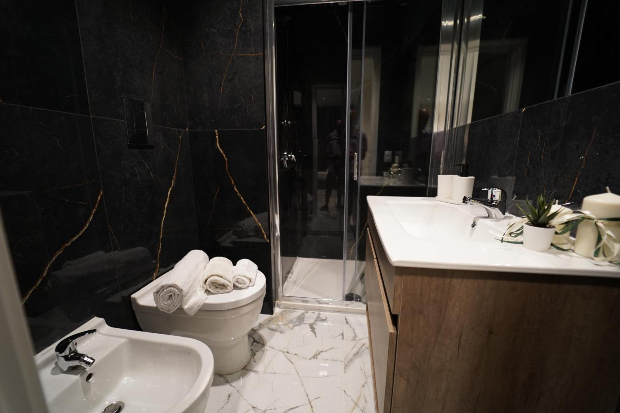 Appartamento Ottanio- Quattro Canti 200 Mt Palermo Exterior photo